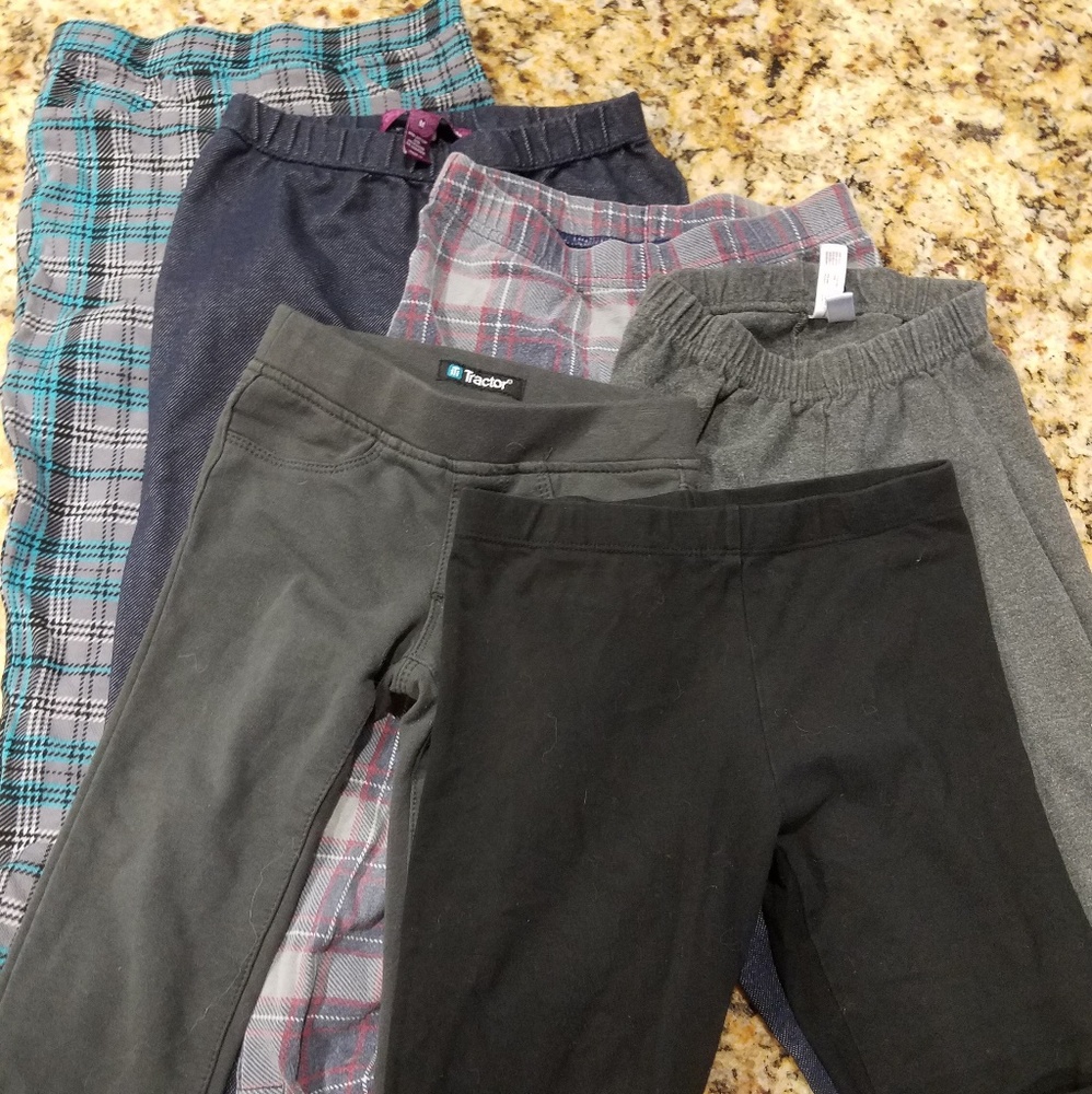 Bundle of 6 pairs of girls leggings!